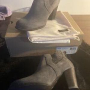 Ugh womens Cobie II bootie, grey, new in box never worn 7.5